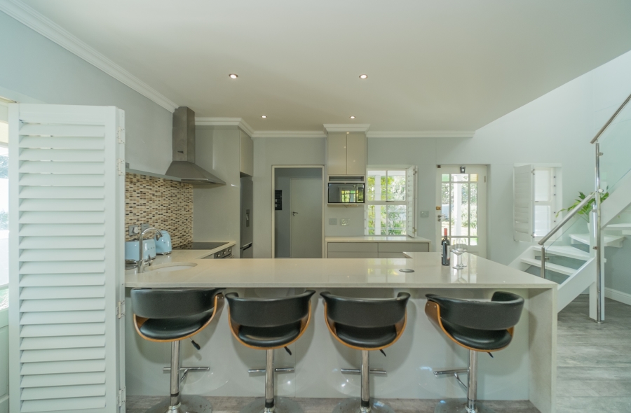 4 Bedroom Property for Sale in Brookwood Western Cape